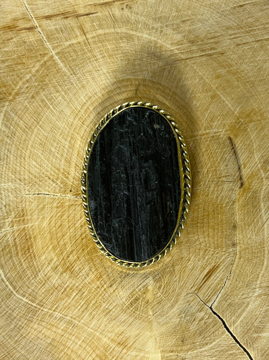 Tourmaline sertie doré n°D5 (3,2cm x 2,1cm) - Solyluna Macramé