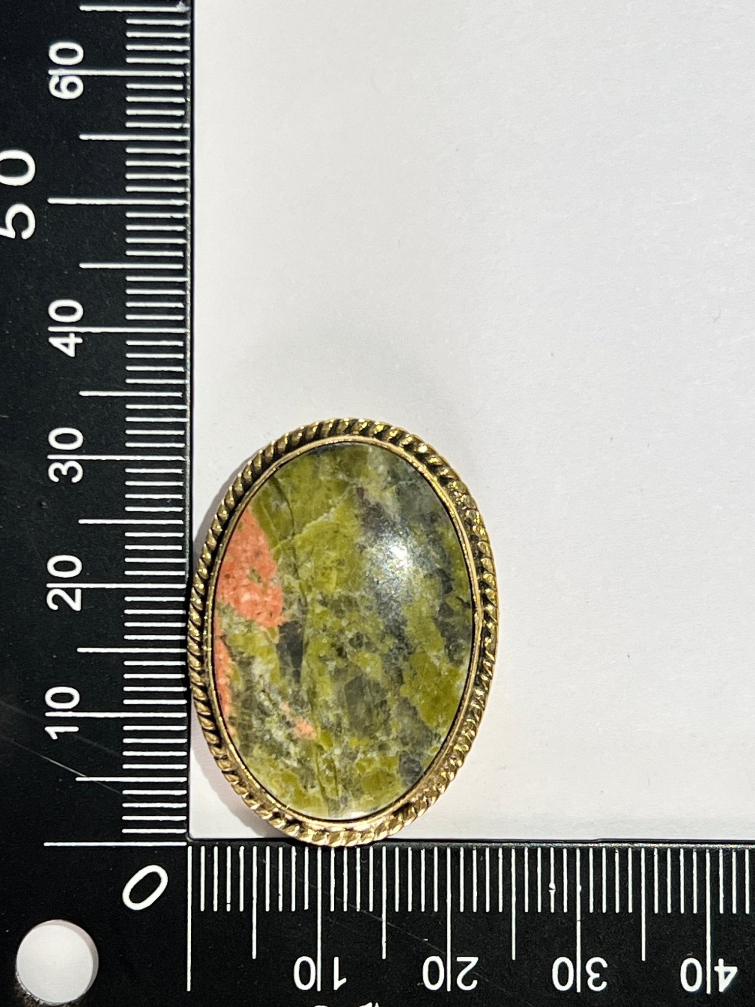 Unakite sertie doré n°D5 (3,2cm x 2,3cm) - Solyluna Macramé