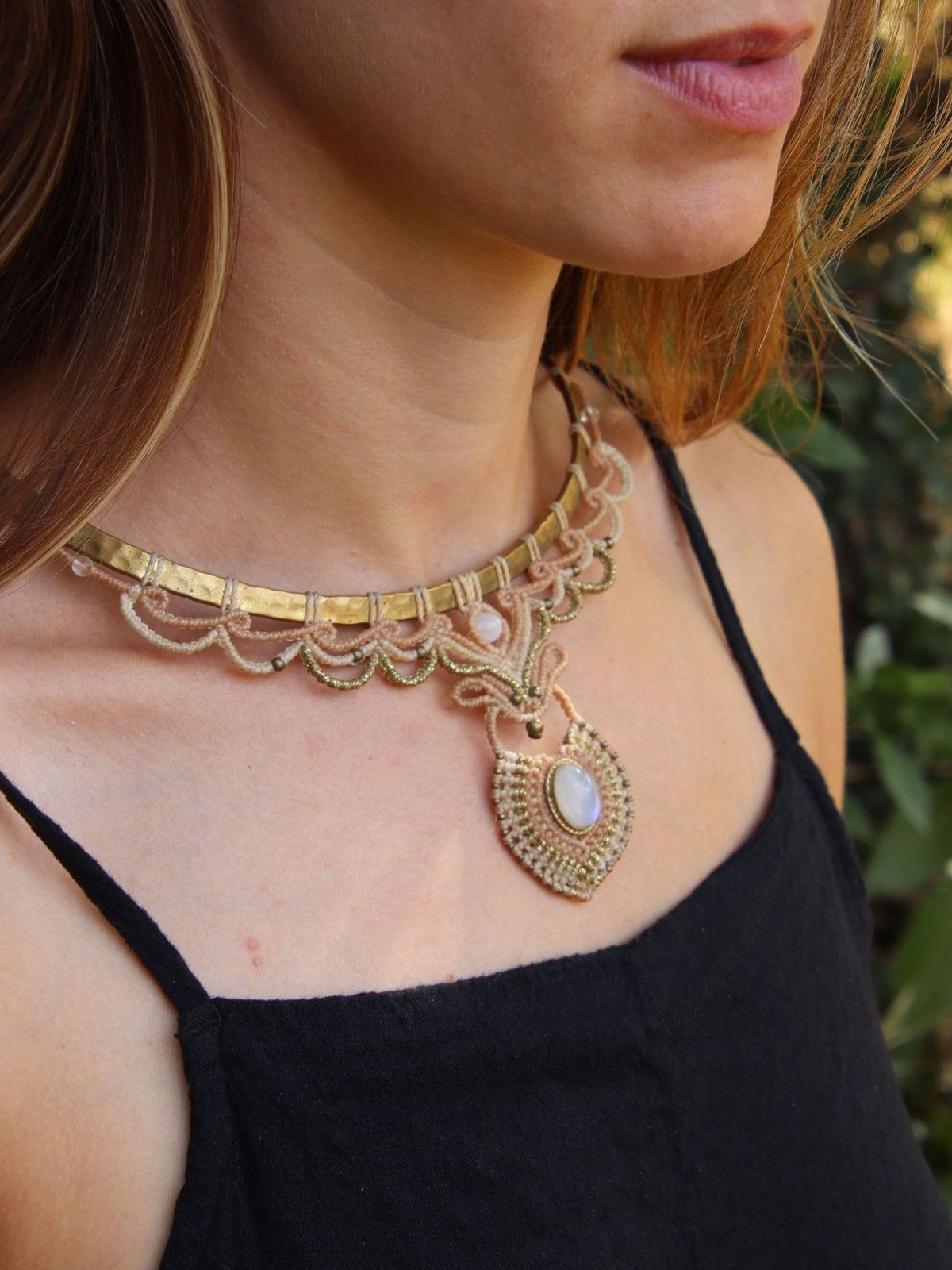 Vidéo collier "Cléo" - Solyluna Macramé